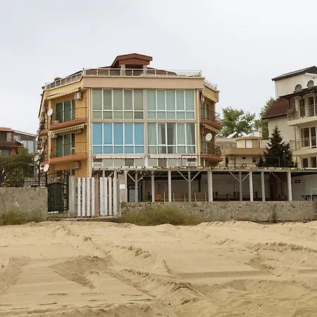 Lejlighed Стая Във Вила Делфин Sozopol